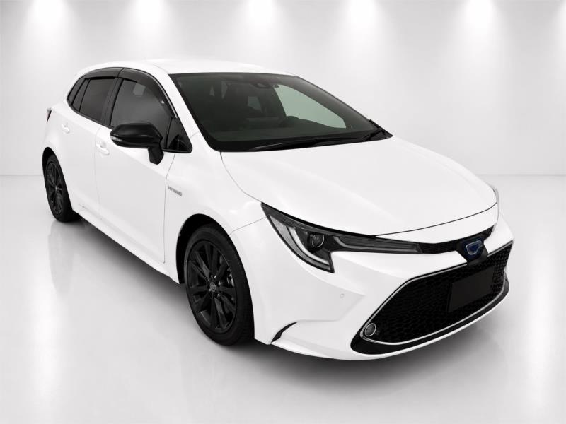 2019 TOYOTA COROLLA 5D WAGON TOURING WXB (HYBRID) ZWE211