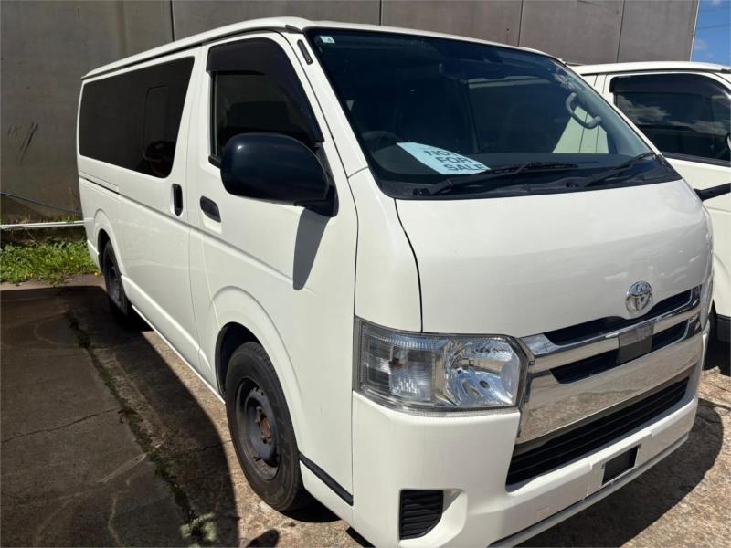 2020 TOYOTA HIACE VAN 2.8 LTR LWB GDH201