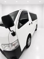 2019 TOYOTA HIACE 4D VAN DX GDH206