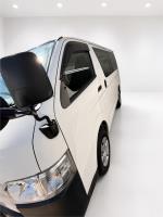 2017 TOYOTA HIACE 4DR VAN DX KDH206