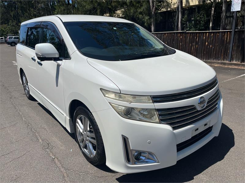 2011 Nissan Elgrand Wagon Highway Star Premium PE52