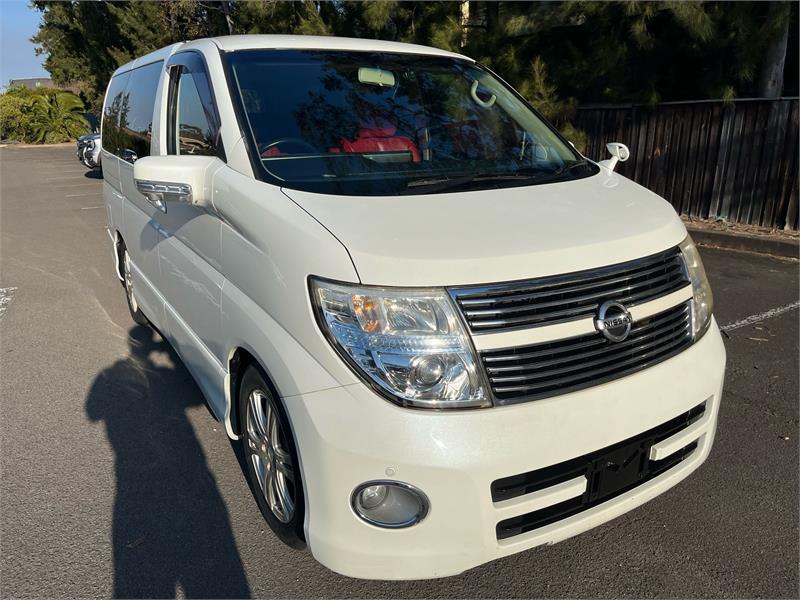 2008 Nissan Elgrand Wagon Highway Star E51