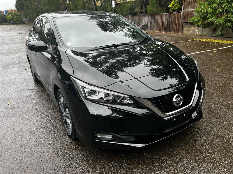 2018 Nissan LEAF 5 Door Hatch G ZE1