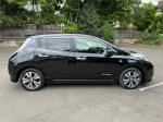 2017 Nissan LEAF Hatchback 30X AZE0