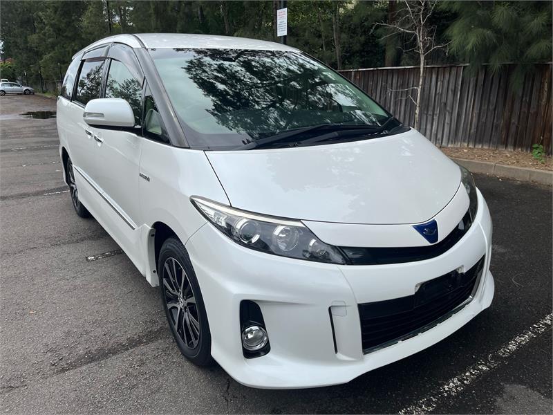 2015 Toyota Estima Wagon Aeras Hybrid AHR20W