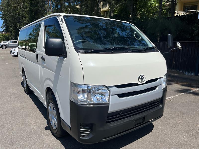 2023 Toyota Hiace VAN 4WD LWB 2.8 LTR DIESEL TURBO GDH206