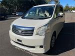 2012 Toyota Noah Van ZZR70G
